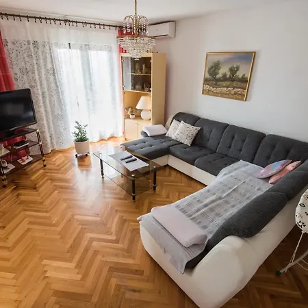 Blazenka Apartamento *